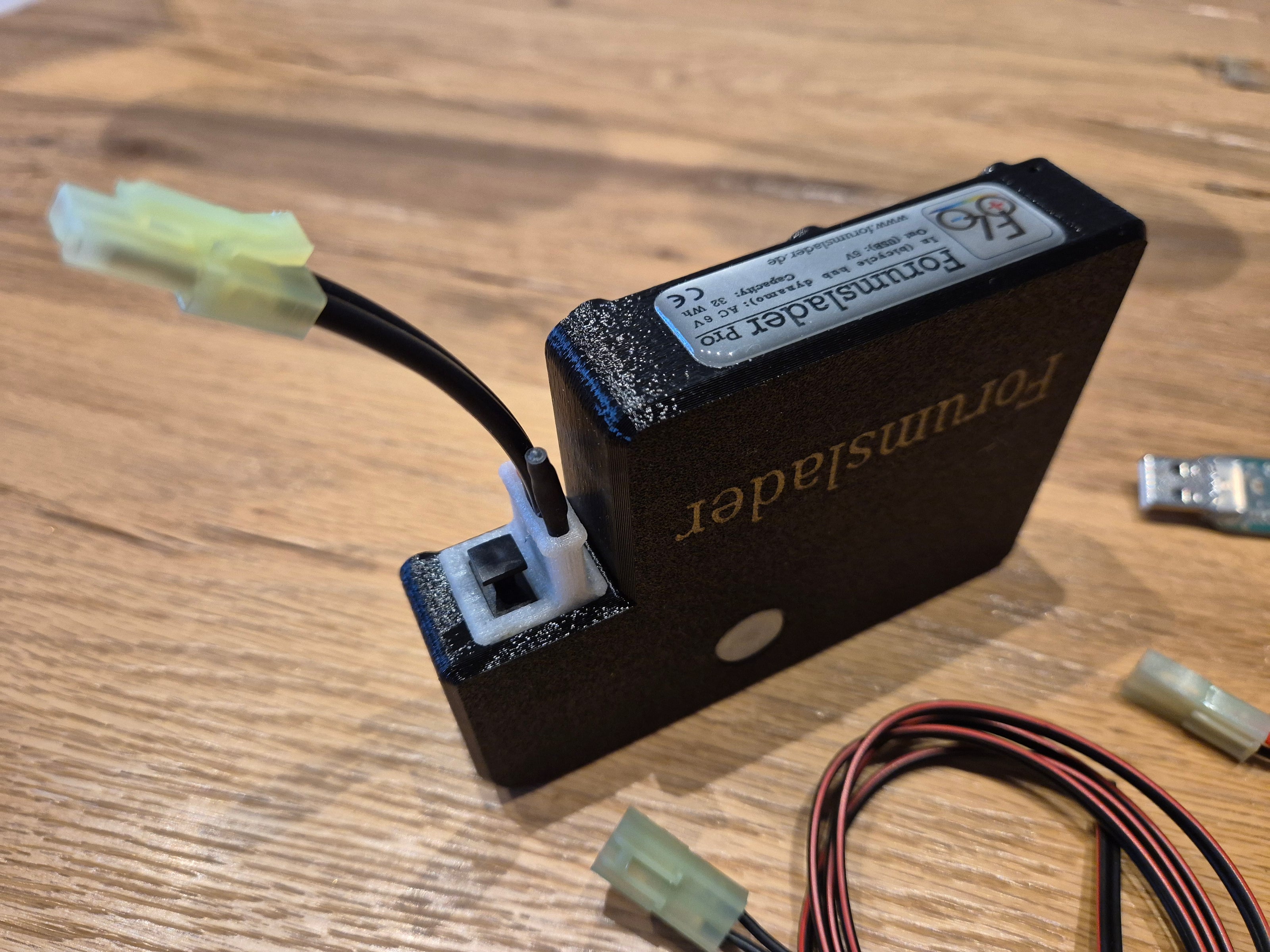 Forumslader V6 Pro Nabendynamo Stromumwandler