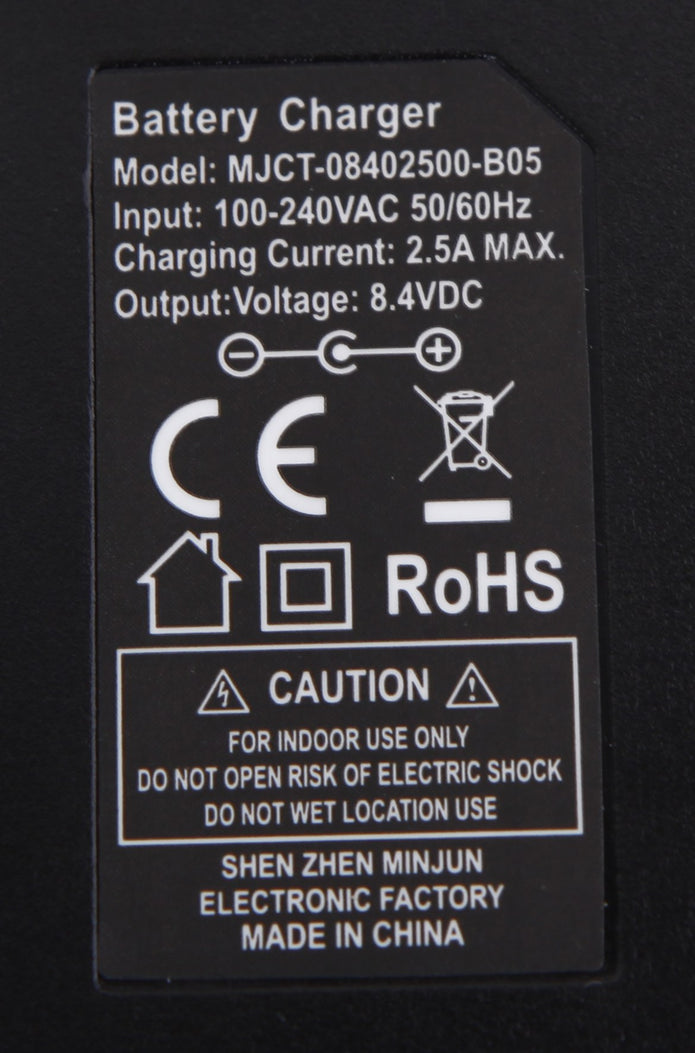 MJ-6072 Ladegerät 2.5 A