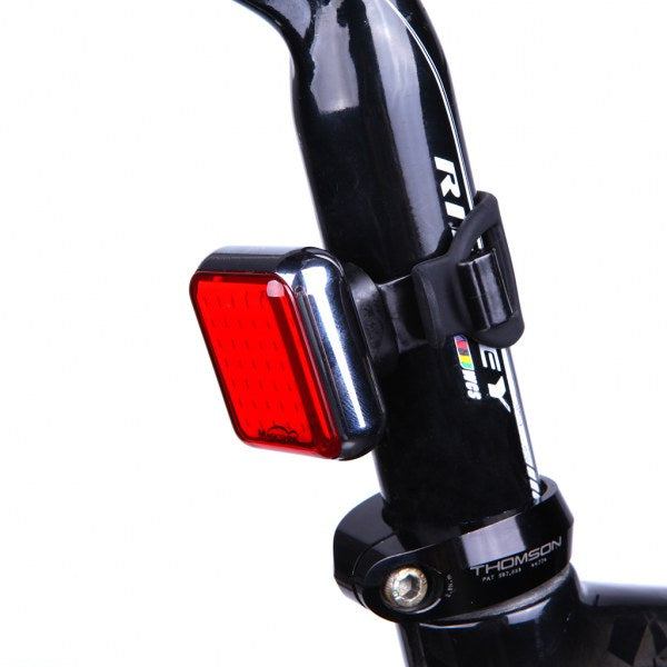 Feu arrière SEEMEE 60, 60 lumens