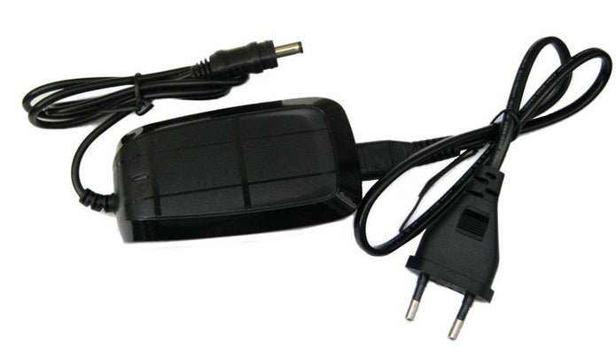 MJ-6072 Ladegerät 2.5 A